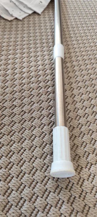 Soporte y cortina de baño