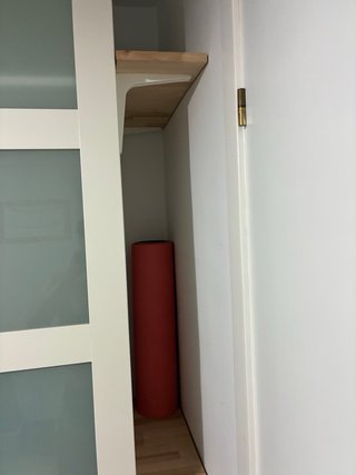 Armario blanco IKEA + escritorio y estanterías