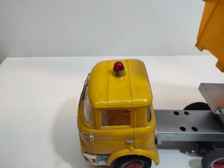Camión Barreiros Volquete RICO (70s)