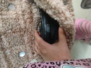 Bolso Zara peludo rosa y marrón