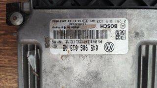 Centralita Motor Bosch 045 906 013 AB