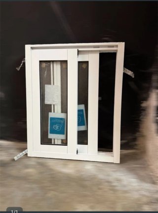 Ventana corredera blanca nueva