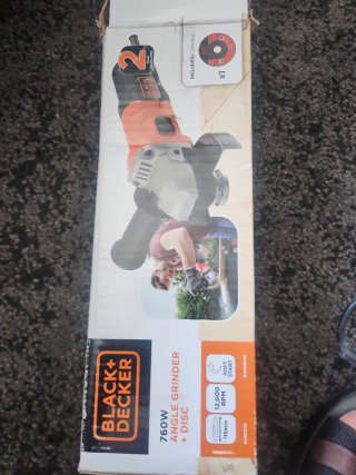 Lijadora Angular BLACK+DECKER
