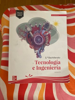 Libros de 1ro bachillerato Colegio Gredos San Dieg