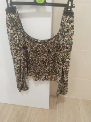 Blusa floral manga larga talla 12