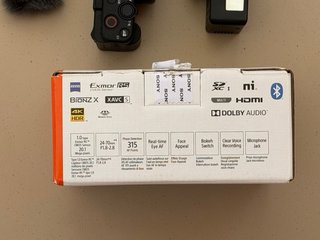 Sony ZV-1A + Flash iM30 + Tarjeta 128GB
