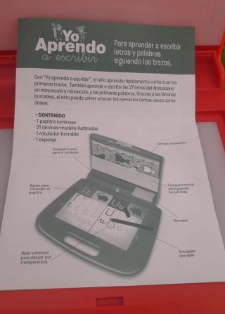 Pupitre luminoso Yo Aprendo a Escribir