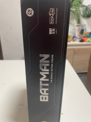 Figura Batman 1/9 DC Comics