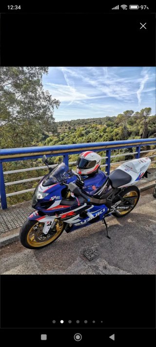 Suzuki GSXR 600 K4