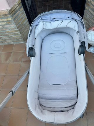 Passeggino Inglesina Aptica Grigio