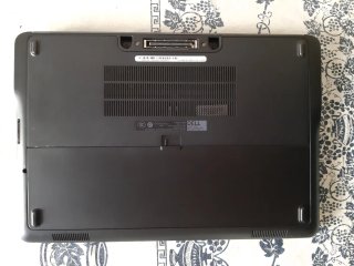 Dell Latitude E7240