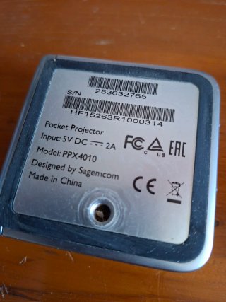 Mini proyector Philips PicoPix Plata