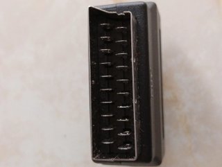 Adaptador RCA a Euroconector