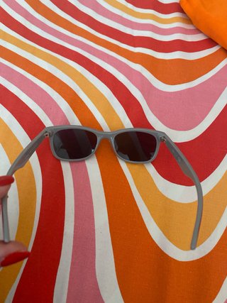 Gafas de sol Ray-Ban para niño granate y gris