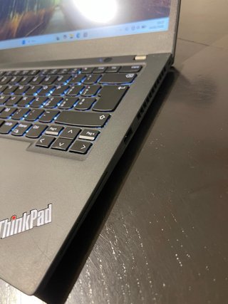 t14s i7~1165G7 16/256ssd windows 11 FHD
