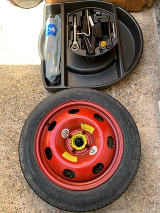 Rueda de repuesto 4 tornillos T125/85R16