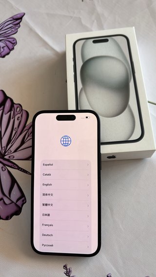 iPhone 15 + Funda y Protector (2 meses uso)