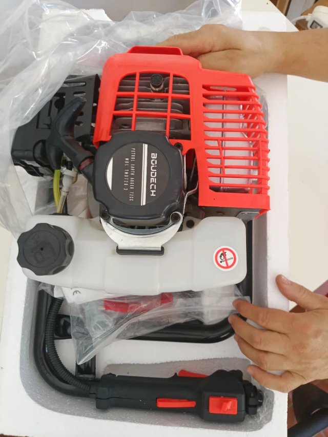 Trivella professionale per terreno.