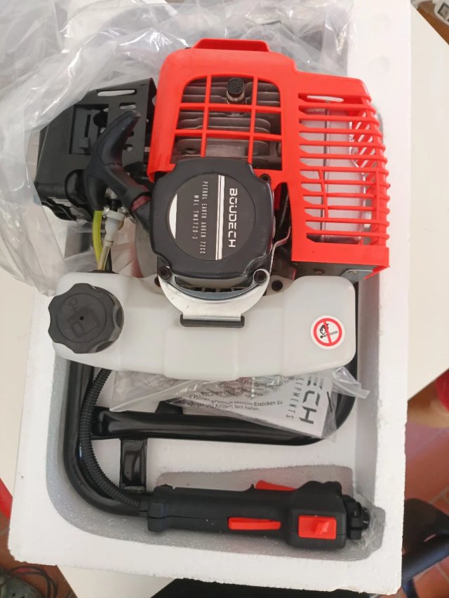 Trivella professionale per terreno.