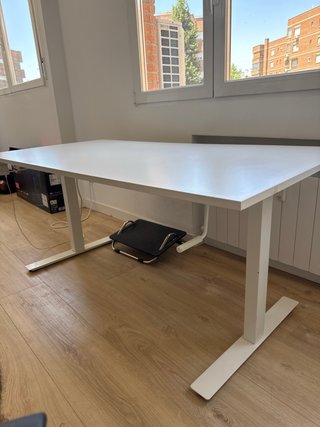 Escritorio elevable ikea trotten