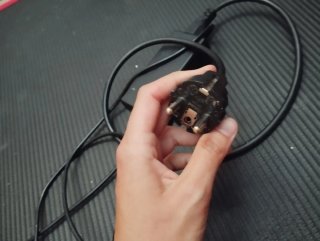 Portátil ASUS rosa
