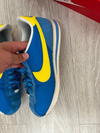 Zapatillas Nike Cortez Azul y Amarillo