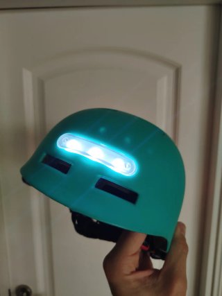 Casco bici/patín niño con luz