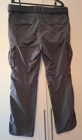 Pantalón Cargo Trekking Hombre Gris 48