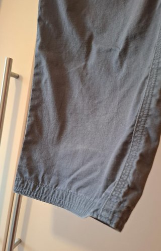 Pantalón Cargo Trekking Hombre Gris 48