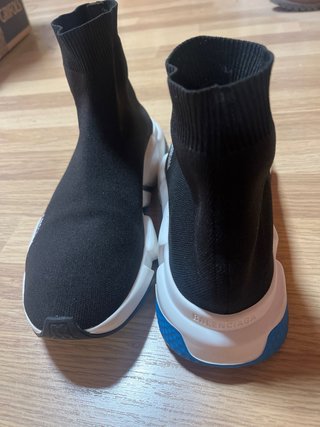 Balenciaga Speed sneakers negras y azules