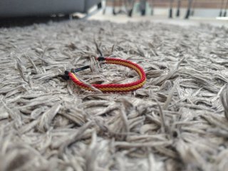 Pulsera tejida España