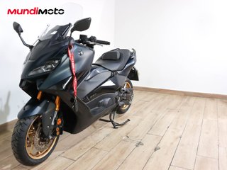 YAMAHA T-MAX 560 TECH MAX