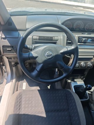 Nissan X-Trail 2004