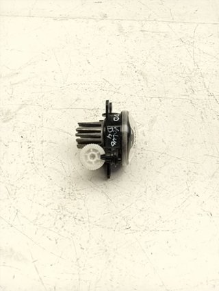 FARO ANTINIEBLA DERECHO VOLVO XC40 D4204T12 31446