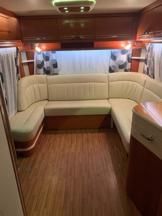 Caravana Tabbert Puccini 6,95m, matrícula francesa