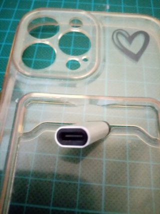 Funda iPhone 13 Pro Max + Conector C a iPhone