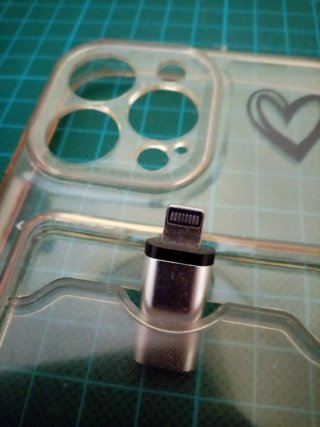 Funda iPhone 13 Pro Max + Conector C a iPhone