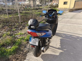 SYM Joymax Azul - Maxi Scooter Automática