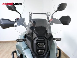 SUZUKI V-STROM 800 TECH