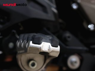 SUZUKI V-STROM 800 TECH