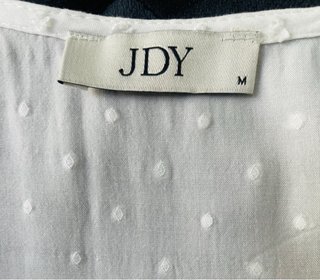 Blusa JDY plumeti blanca Talla M