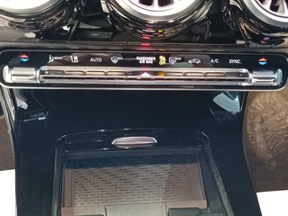 Mercedes-Benz Clase CLA 200 COUPE 2025