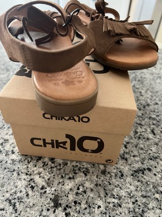 Sandalias Chika10 Piel Marrón Talla 40