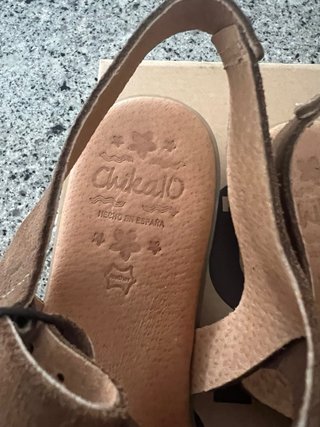 Sandalias Chika10 Piel Marrón Talla 40
