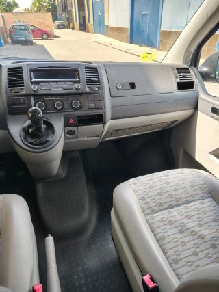 Volkswagen Transporter 2012