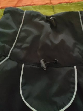Abrigo para perro negro