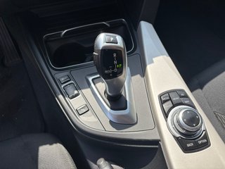 BMW 318i Automatico Familiar 2017
