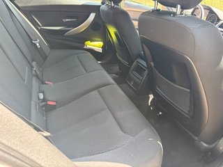 BMW 318i Automatico Familiar 2017