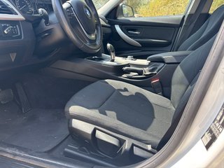 BMW 318i Automatico Familiar 2017