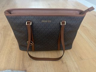 Borsa Michael Kors Marrone con Monogramma